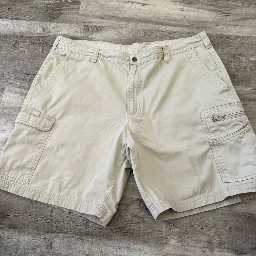 Columbia North Creek Cargo Shorts Mens Sz 40 Stone Style XM4245 Hiking Outdoors